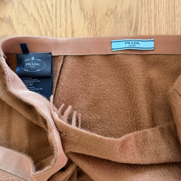 Prada wraparound cashmere miniskirt - Picture 4 of 6